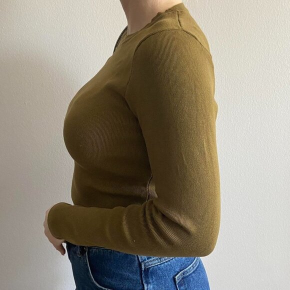 Ribbed Knit Moss Sweater (M) - Picture 4 of 8